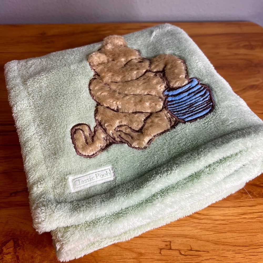 Disney Classic Pooh Baby Blanket Plush Green Winnie the Pooh Honey Pot Fleece